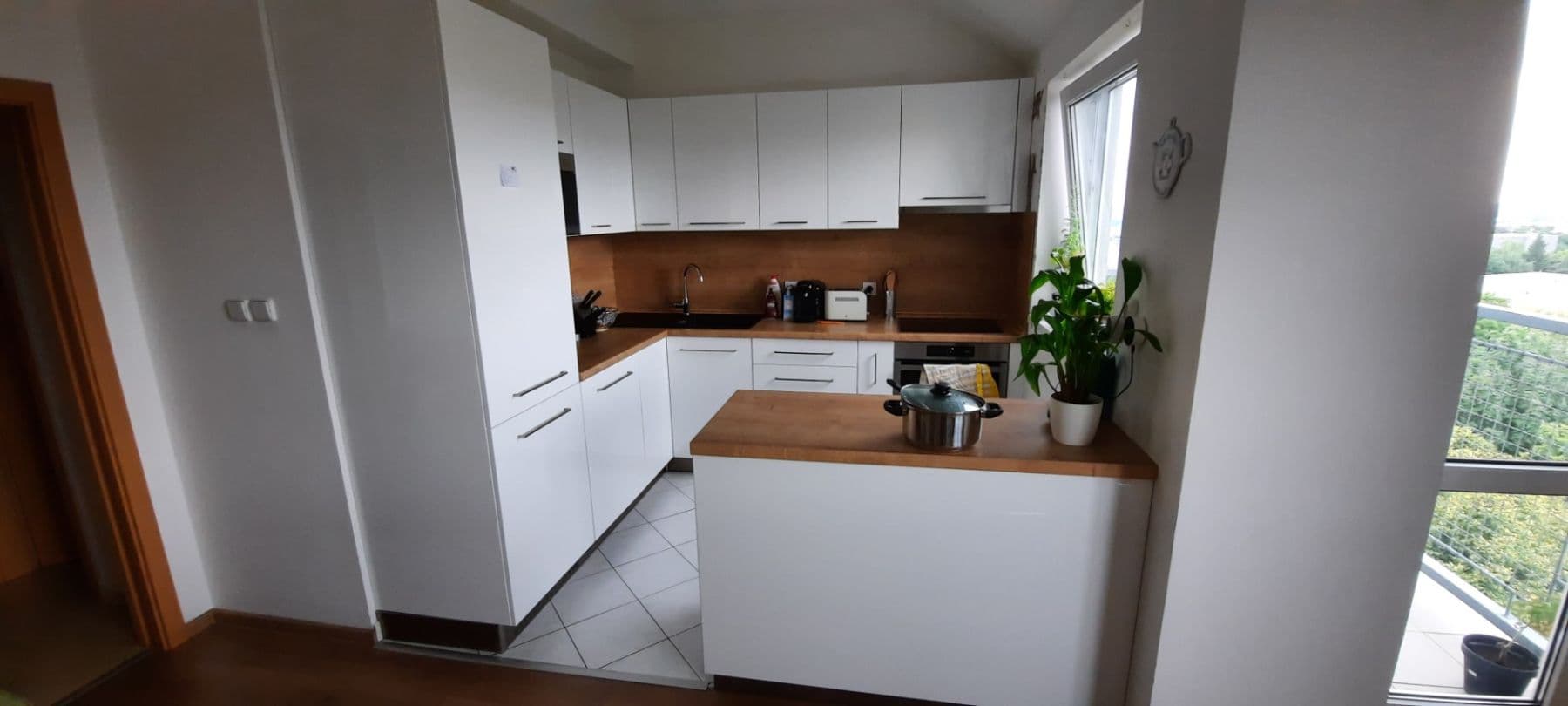 Predaj bytu 3-izbový 75 m², Litoměřická, Praha, Praha Predaj bytu 3-izbový 75 m², Litoměřická, Praha, Praha