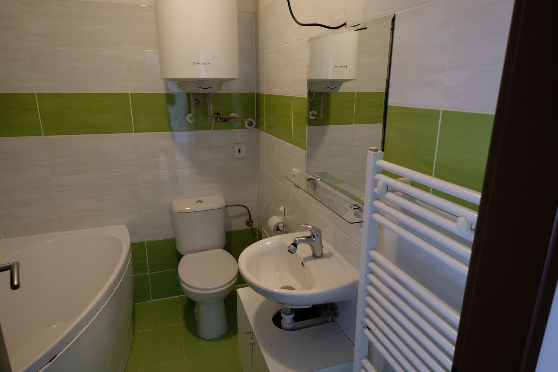 Prenájom bytu 2-izbový 39 m², Zbraslavská, Praha, Praha Prenájom bytu 2-izbový 39 m², Zbraslavská, Praha, Praha