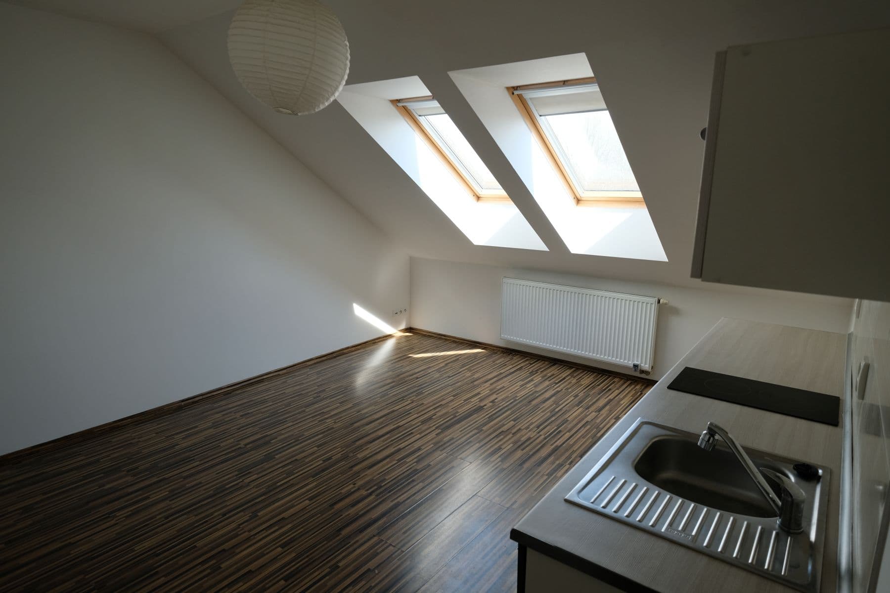 Prenájom bytu 2-izbový 39 m², Zbraslavská, Praha, Praha Prenájom bytu 2-izbový 39 m², Zbraslavská, Praha, Praha