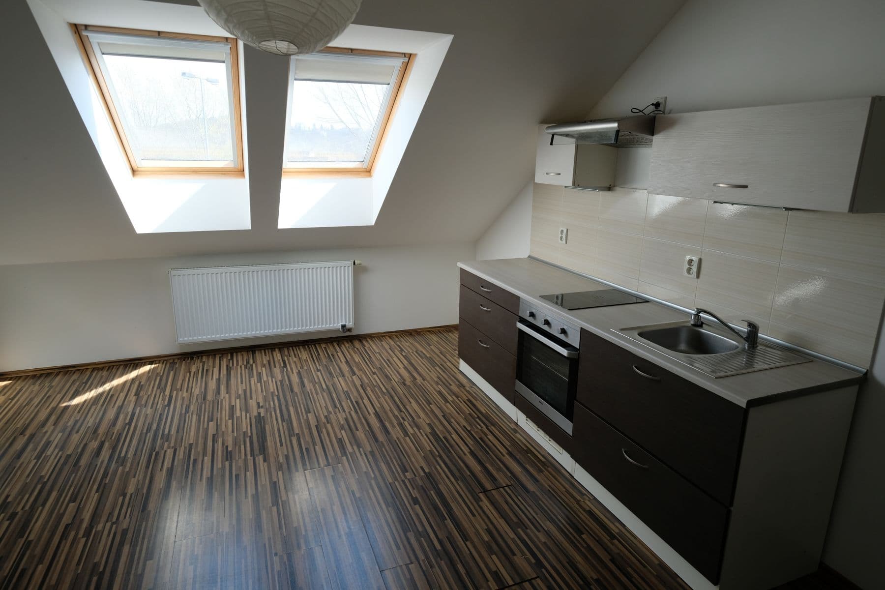 Prenájom bytu 2-izbový 39 m², Zbraslavská, Praha, Praha Prenájom bytu 2-izbový 39 m², Zbraslavská, Praha, Praha