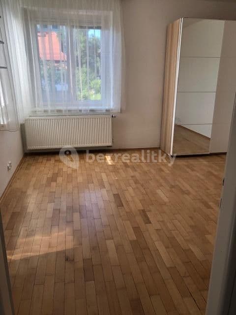 Prenájom bytu 1-izbový 32 m², V olšinách, Praha, Praha Prenájom bytu 1-izbový 32 m², V olšinách, Praha, Praha