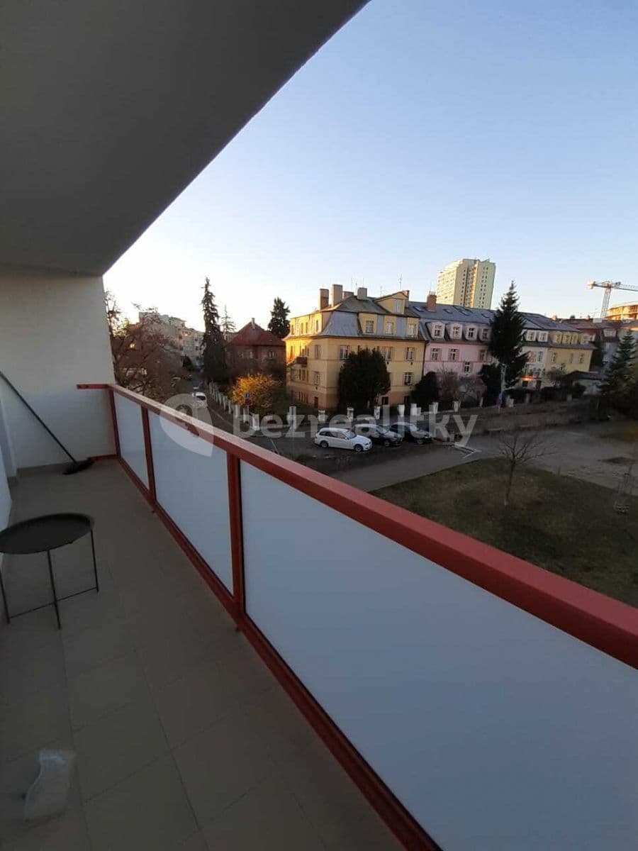 Prenájom bytu 1-izbový 30 m², Na úlehli, Praha, Praha Prenájom bytu 1-izbový 30 m², Na úlehli, Praha, Praha