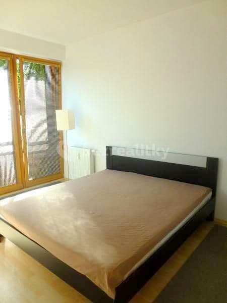 Prenájom bytu 2-izbový 65 m², Karlovarská, Praha, Praha Prenájom bytu 2-izbový 65 m², Karlovarská, Praha, Praha