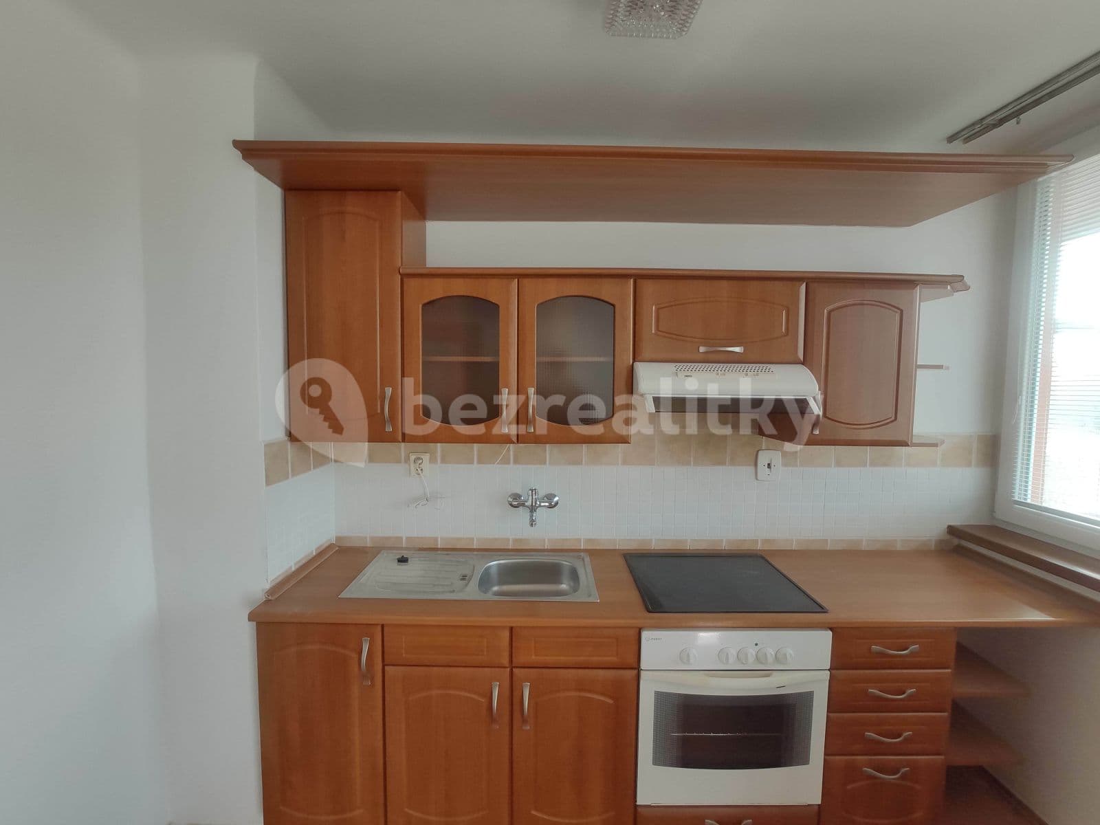 Prenájom bytu 1-izbový 45 m², Mošnova, Praha, Praha Prenájom bytu 1-izbový 45 m², Mošnova, Praha, Praha