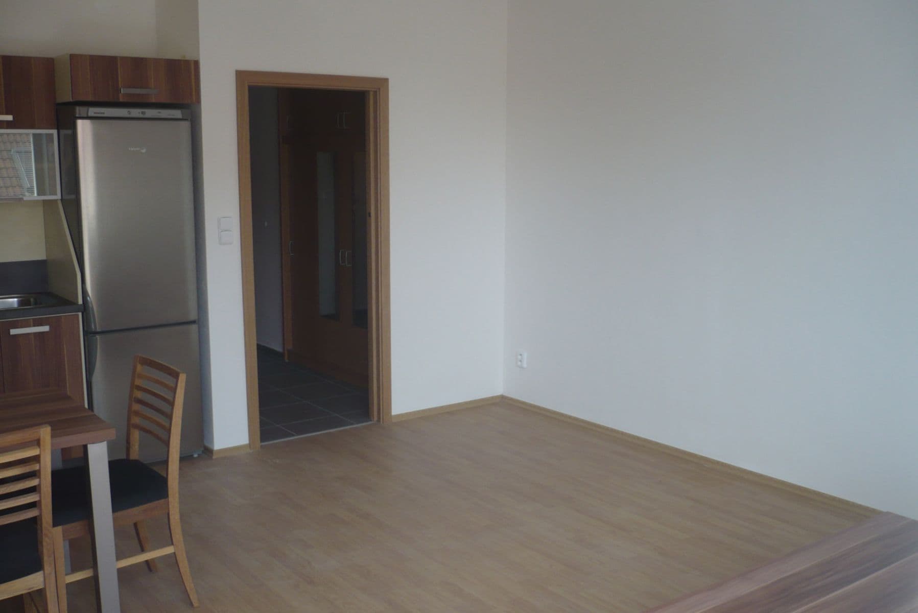 Prenájom bytu 1-izbový 40 m², Rostislavovo náměstí, Brno, Jihomoravský kraj Prenájom bytu 1-izbový 40 m², Rostislavovo náměstí, Brno, Jihomoravský kraj