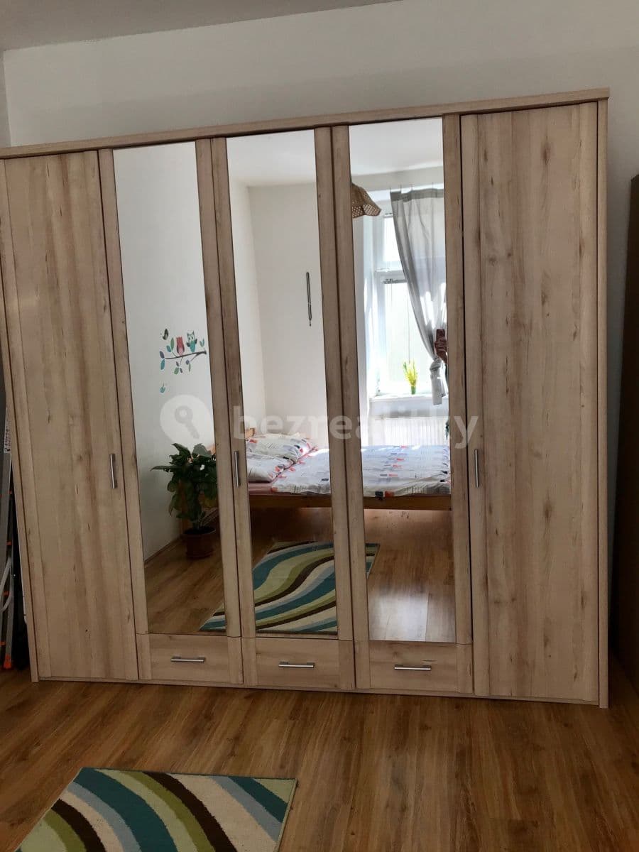 Prenájom bytu 2-izbový 36 m², Bratislavská, Brno, Jihomoravský kraj Prenájom bytu 2-izbový 36 m², Bratislavská, Brno, Jihomoravský kraj