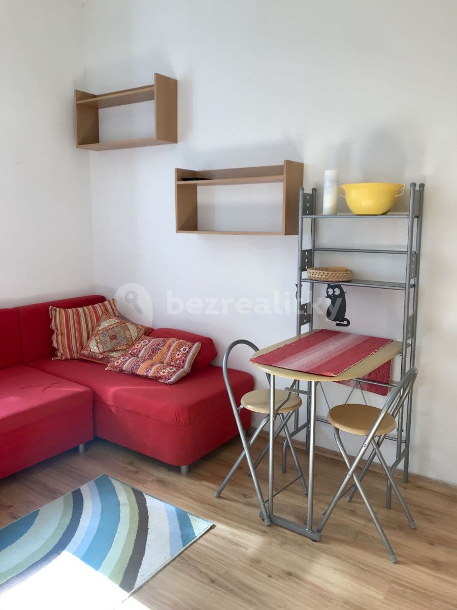 Prenájom bytu 2-izbový 36 m², Bratislavská, Brno, Jihomoravský kraj Prenájom bytu 2-izbový 36 m², Bratislavská, Brno, Jihomoravský kraj