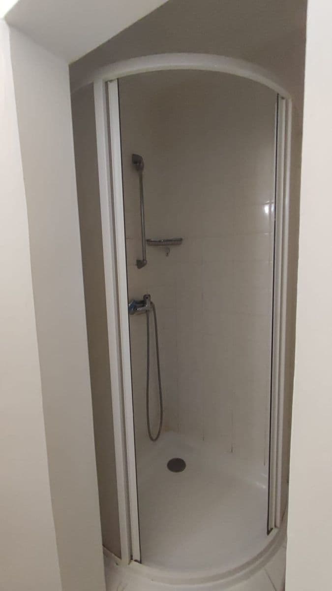 Prenájom bytu 2-izbový 57 m², Pod Vítkovem, Praha, Praha Prenájom bytu 2-izbový 57 m², Pod Vítkovem, Praha, Praha