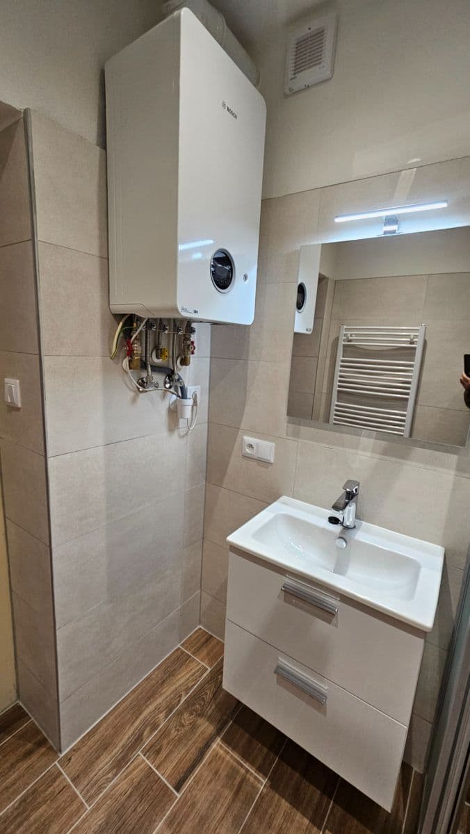 Prenájom bytu 3-izbový 71 m², Politických vězňů, Plzeň, Plzeňský kraj Prenájom bytu 3-izbový 71 m², Politických vězňů, Plzeň, Plzeňský kraj