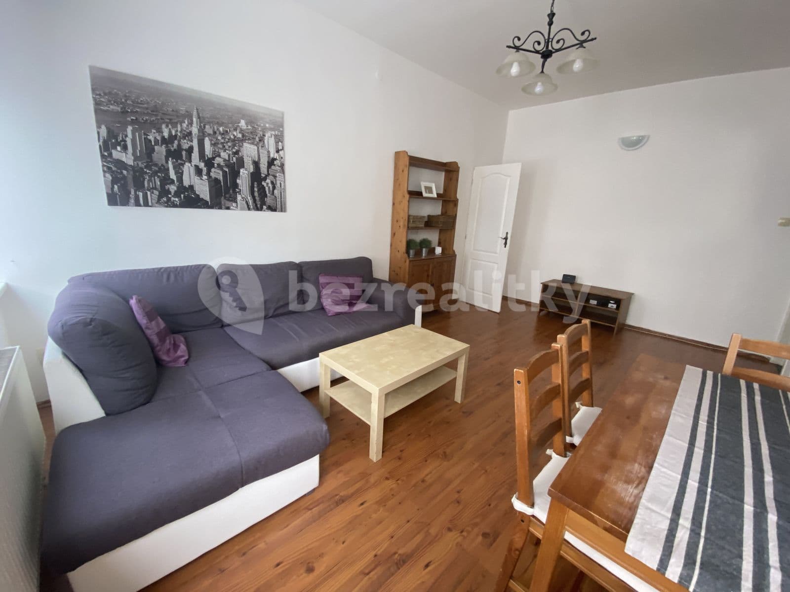 Prenájom bytu 2-izbový 55 m², Pod kaštany, Brno, Jihomoravský kraj Prenájom bytu 2-izbový 55 m², Pod kaštany, Brno, Jihomoravský kraj