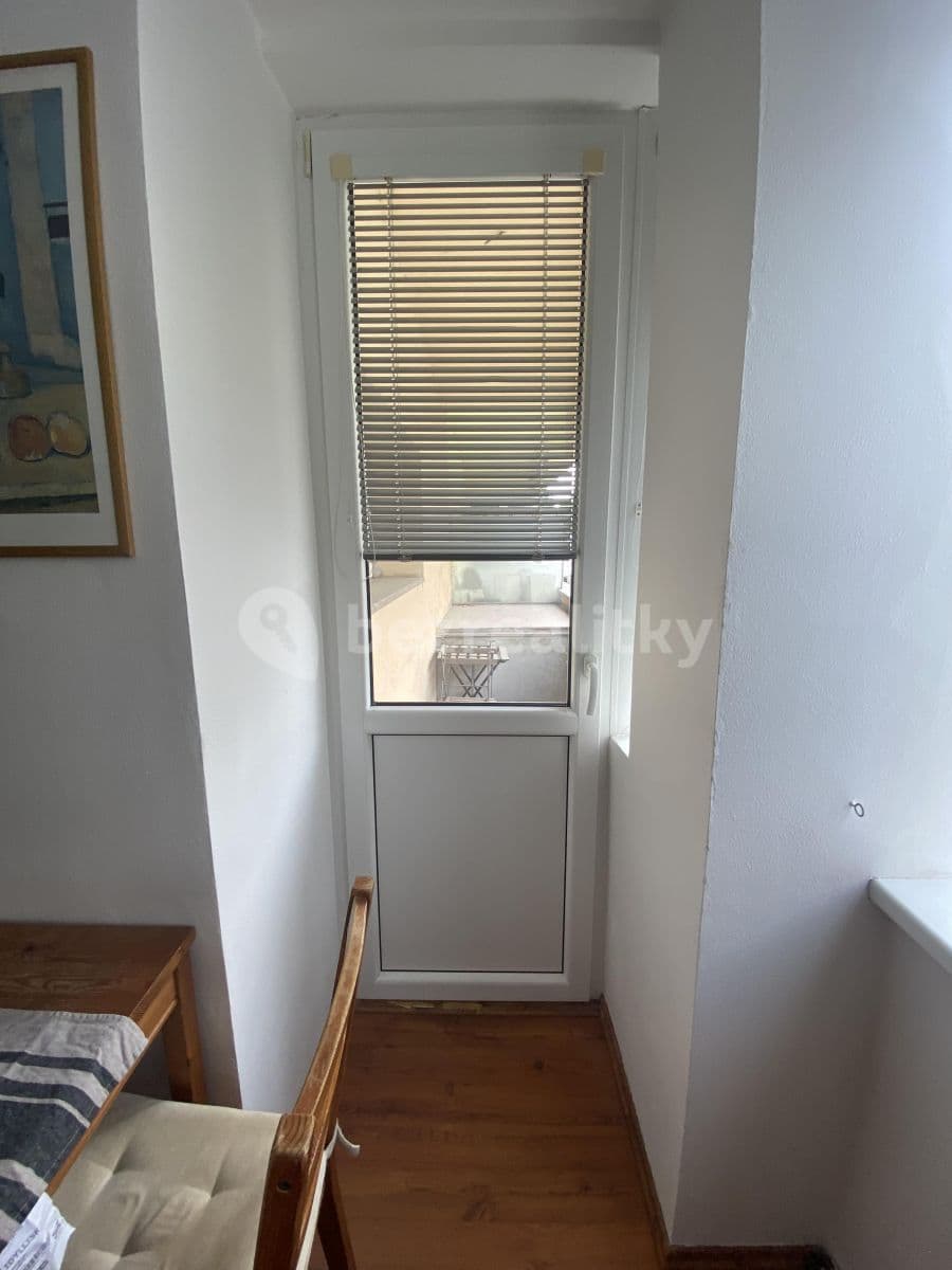 Prenájom bytu 2-izbový 55 m², Pod kaštany, Brno, Jihomoravský kraj Prenájom bytu 2-izbový 55 m², Pod kaštany, Brno, Jihomoravský kraj