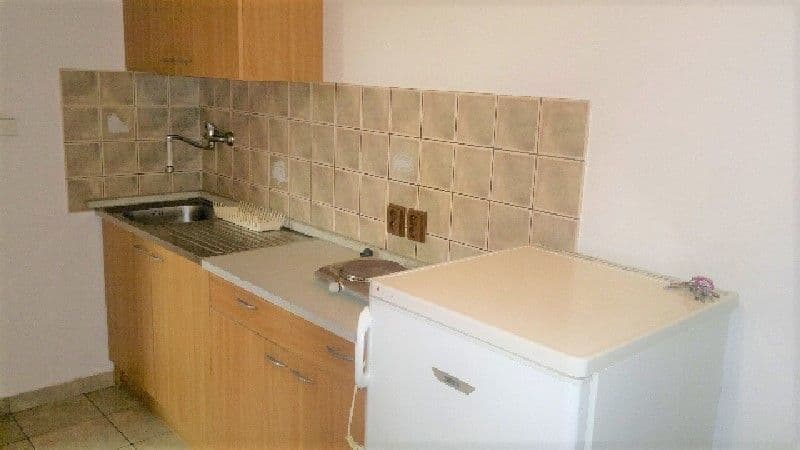 Prenájom bytu Garsoniéra 16 m², Káranská, Praha, Praha Prenájom bytu Garsoniéra 16 m², Káranská, Praha, Praha