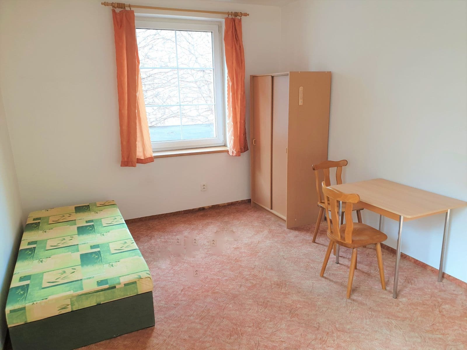 Prenájom bytu Garsoniéra 16 m², Káranská, Praha, Praha Prenájom bytu Garsoniéra 16 m², Káranská, Praha, Praha