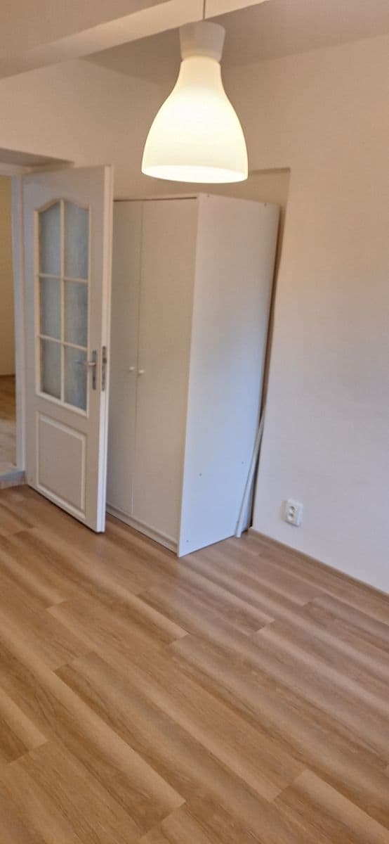 Prenájom bytu 2-izbový 49 m², Podlomní, Brno, Jihomoravský kraj Prenájom bytu 2-izbový 49 m², Podlomní, Brno, Jihomoravský kraj