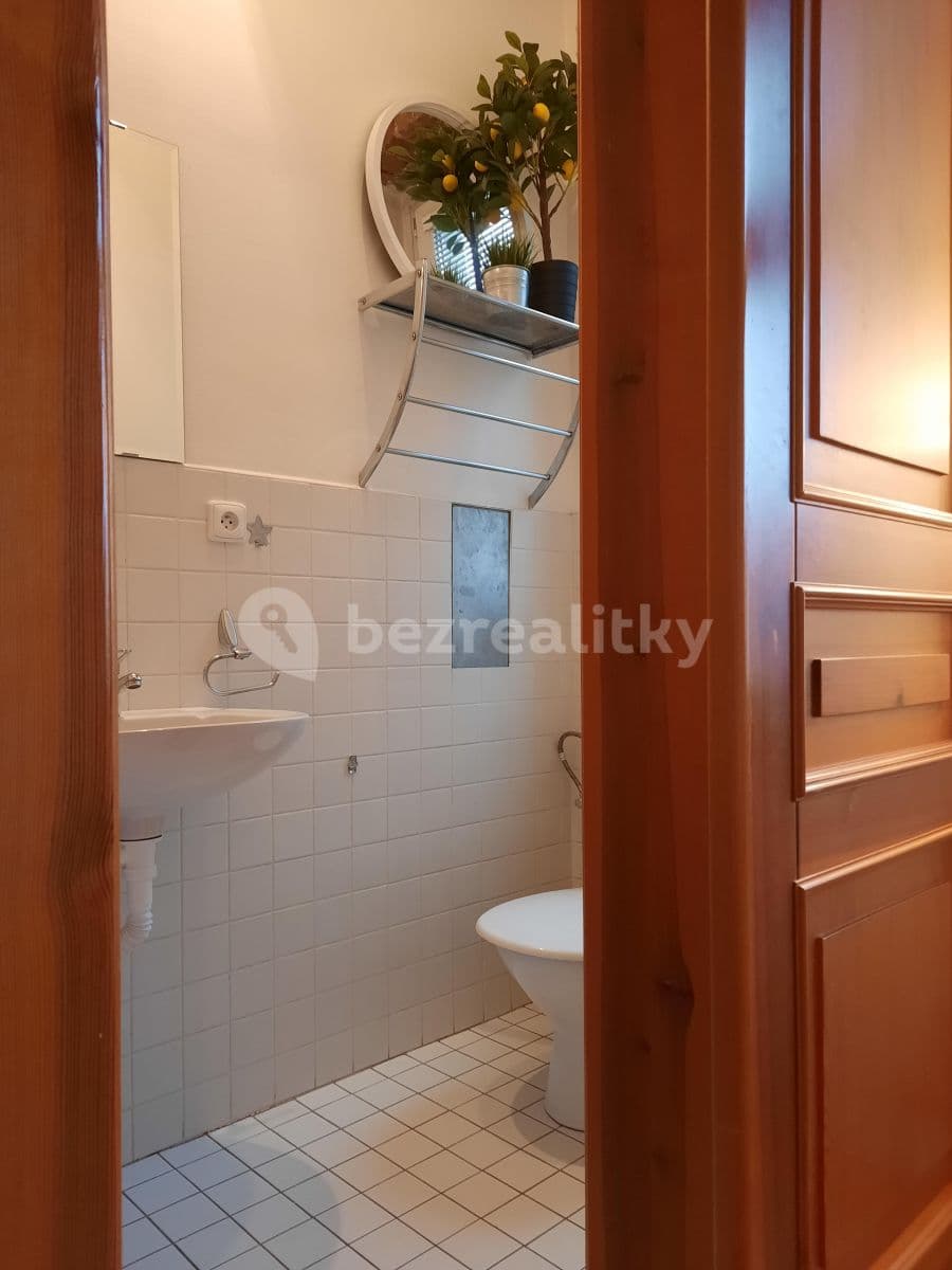 Prenájom bytu 1-izbový 18 m², Vlkova, Praha, Praha Prenájom bytu 1-izbový 18 m², Vlkova, Praha, Praha
