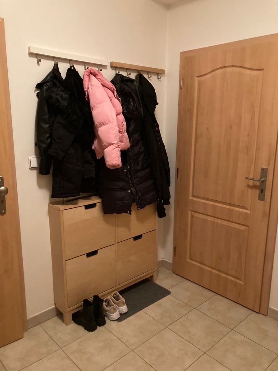 Prenájom bytu 1-izbový 33 m², Komenského, Kladno, Středočeský kraj Prenájom bytu 1-izbový 33 m², Komenského, Kladno, Středočeský kraj