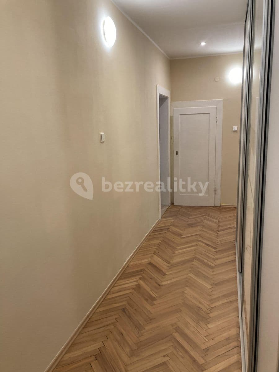 Prenájom bytu 2-izbový 60 m², Oblouková, Praha, Praha Prenájom bytu 2-izbový 60 m², Oblouková, Praha, Praha
