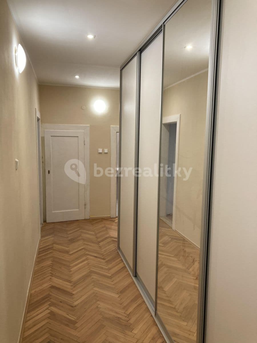 Prenájom bytu 2-izbový 60 m², Oblouková, Praha, Praha Prenájom bytu 2-izbový 60 m², Oblouková, Praha, Praha
