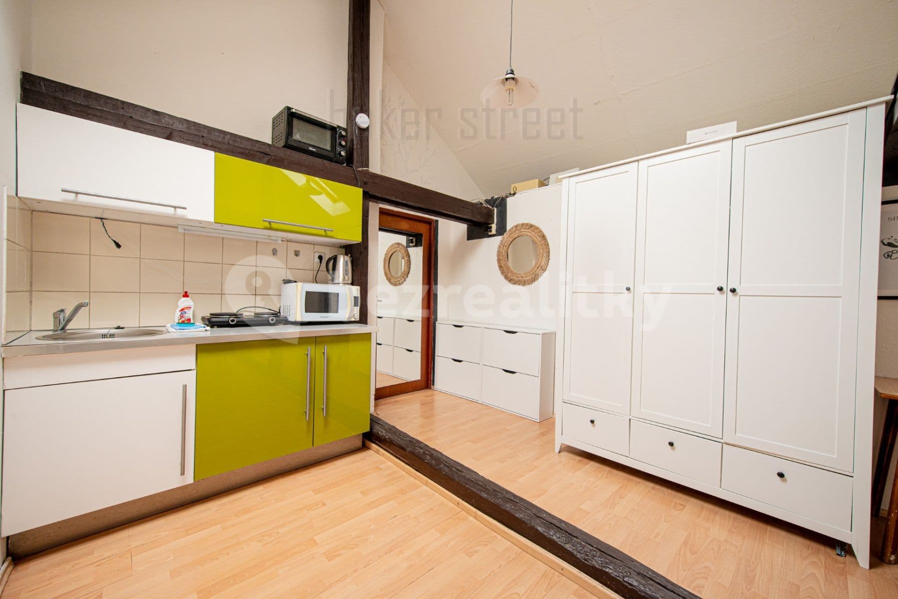 Prenájom bytu 3-izbový 78 m², U Pekařky, Praha, Praha Prenájom bytu 3-izbový 78 m², U Pekařky, Praha, Praha