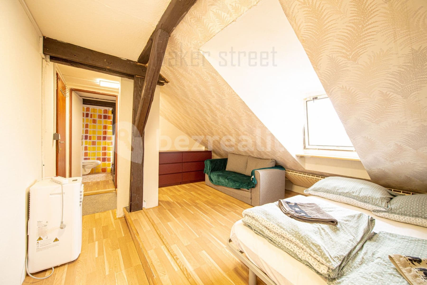 Prenájom bytu 3-izbový 78 m², U Pekařky, Praha, Praha Prenájom bytu 3-izbový 78 m², U Pekařky, Praha, Praha