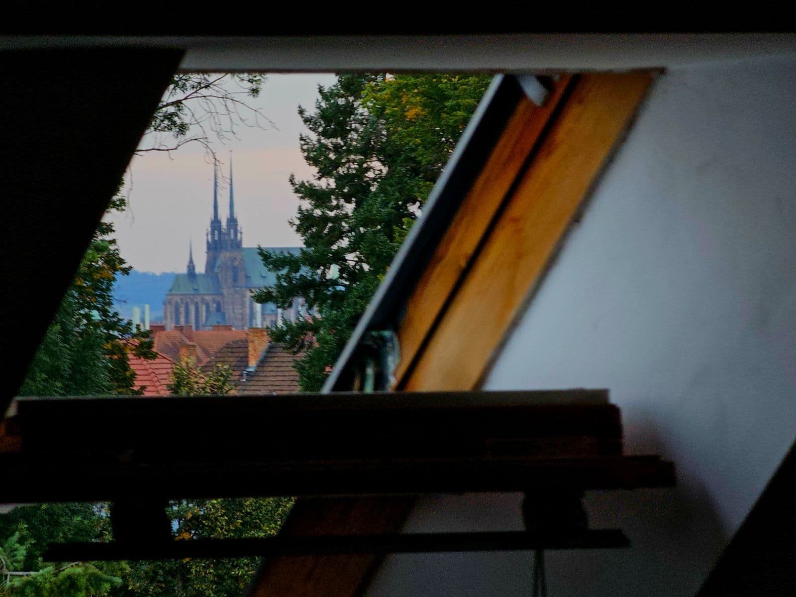 Prenájom bytu 4-izbový 85 m², Volejníkova, Brno, Jihomoravský kraj Prenájom bytu 4-izbový 85 m², Volejníkova, Brno, Jihomoravský kraj