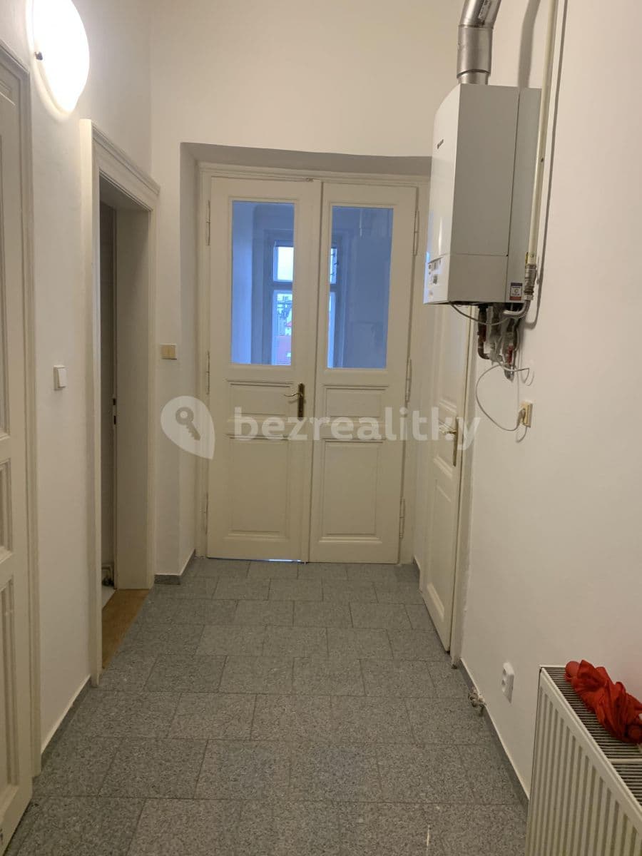 Prenájom bytu 2-izbový 68 m², Lublanska, Praha, Praha Prenájom bytu 2-izbový 68 m², Lublanska, Praha, Praha