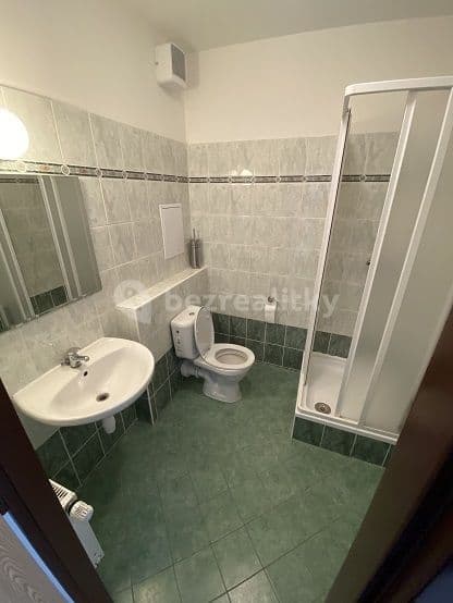 Prenájom bytu 1-izbový 40 m², Ďáblická, Praha, Praha Prenájom bytu 1-izbový 40 m², Ďáblická, Praha, Praha