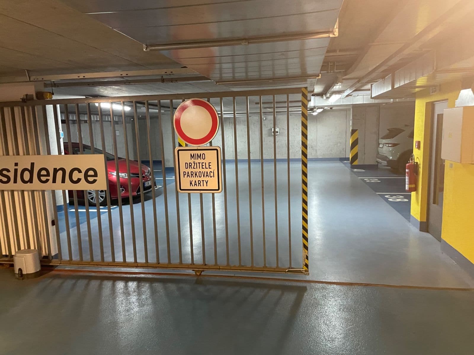 Prenájom garáže 25 m², Želetavská, Praha, Praha Prenájom garáže 25 m², Želetavská, Praha, Praha