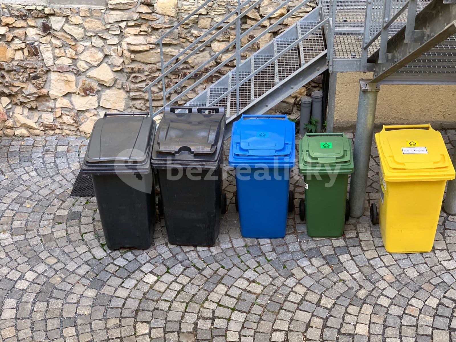 Prenájom bytu 2-izbový 54 m², Štítného, Praha, Praha Prenájom bytu 2-izbový 54 m², Štítného, Praha, Praha
