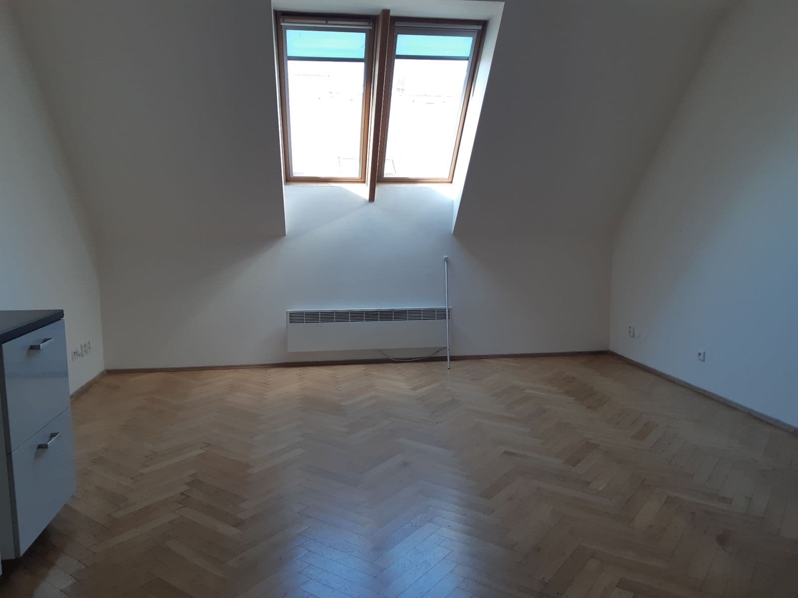 Prenájom bytu 2-izbový 54 m², Štítného, Praha, Praha Prenájom bytu 2-izbový 54 m², Štítného, Praha, Praha