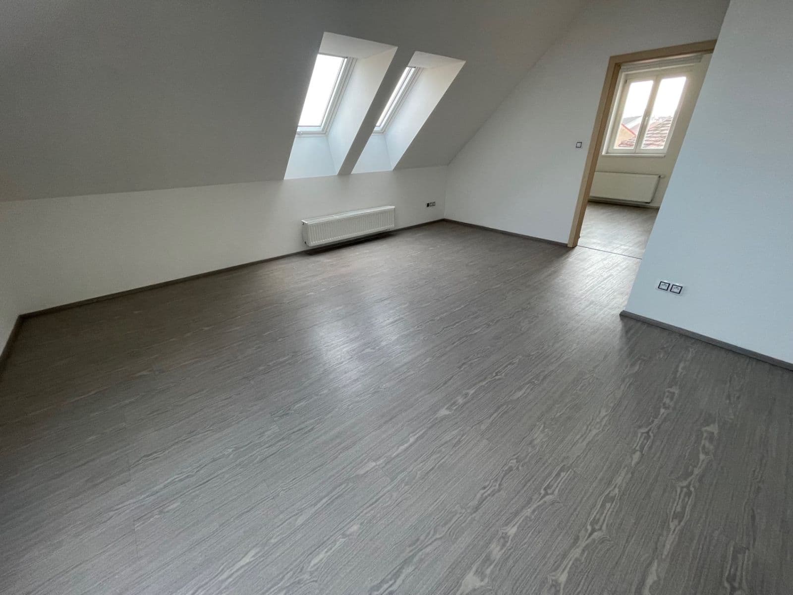 Prenájom bytu 2-izbový 58 m², Štítného, Praha, Praha Prenájom bytu 2-izbový 58 m², Štítného, Praha, Praha