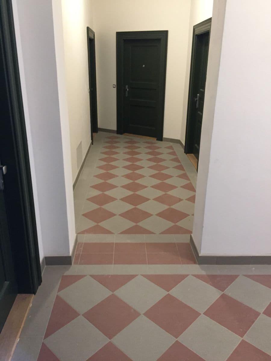 Prenájom bytu 1-izbový 27 m², Štítného, Praha, Praha Prenájom bytu 1-izbový 27 m², Štítného, Praha, Praha
