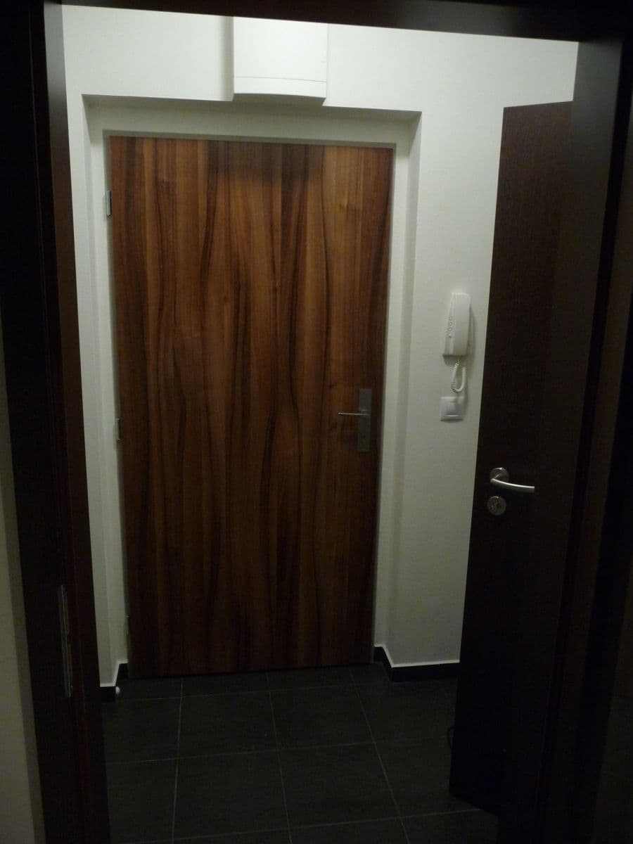 Prenájom bytu 2-izbový 41 m², Bedřicha Smetany, České Budějovice, Jihočeský kraj Prenájom bytu 2-izbový 41 m², Bedřicha Smetany, České Budějovice, Jihočeský kraj