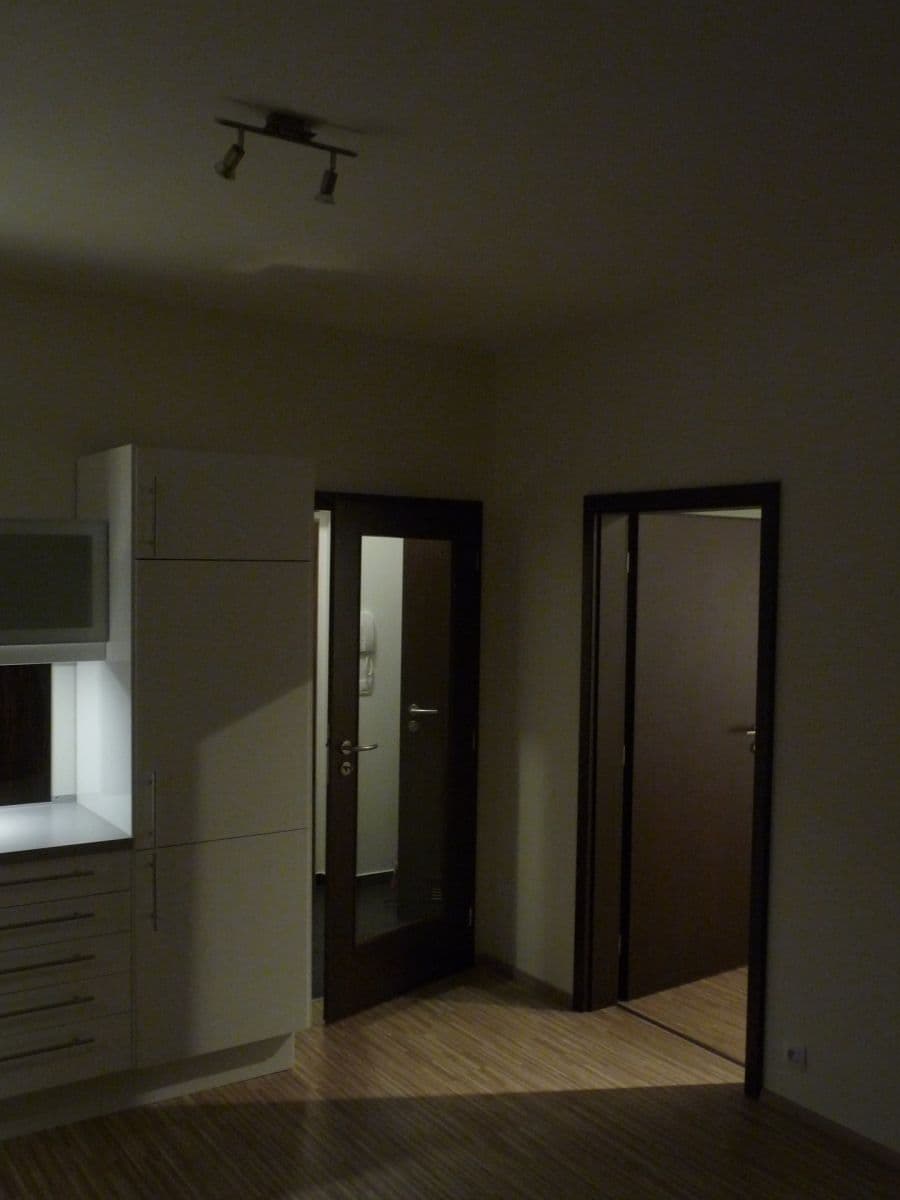 Prenájom bytu 2-izbový 41 m², Bedřicha Smetany, České Budějovice, Jihočeský kraj Prenájom bytu 2-izbový 41 m², Bedřicha Smetany, České Budějovice, Jihočeský kraj