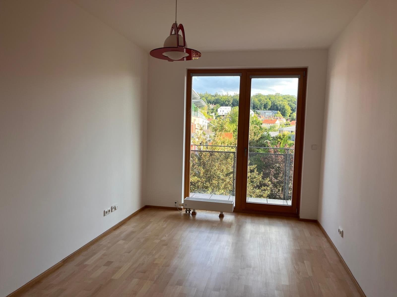 Prenájom bytu 2-izbový 58 m², Naardenská, Praha, Praha Prenájom bytu 2-izbový 58 m², Naardenská, Praha, Praha