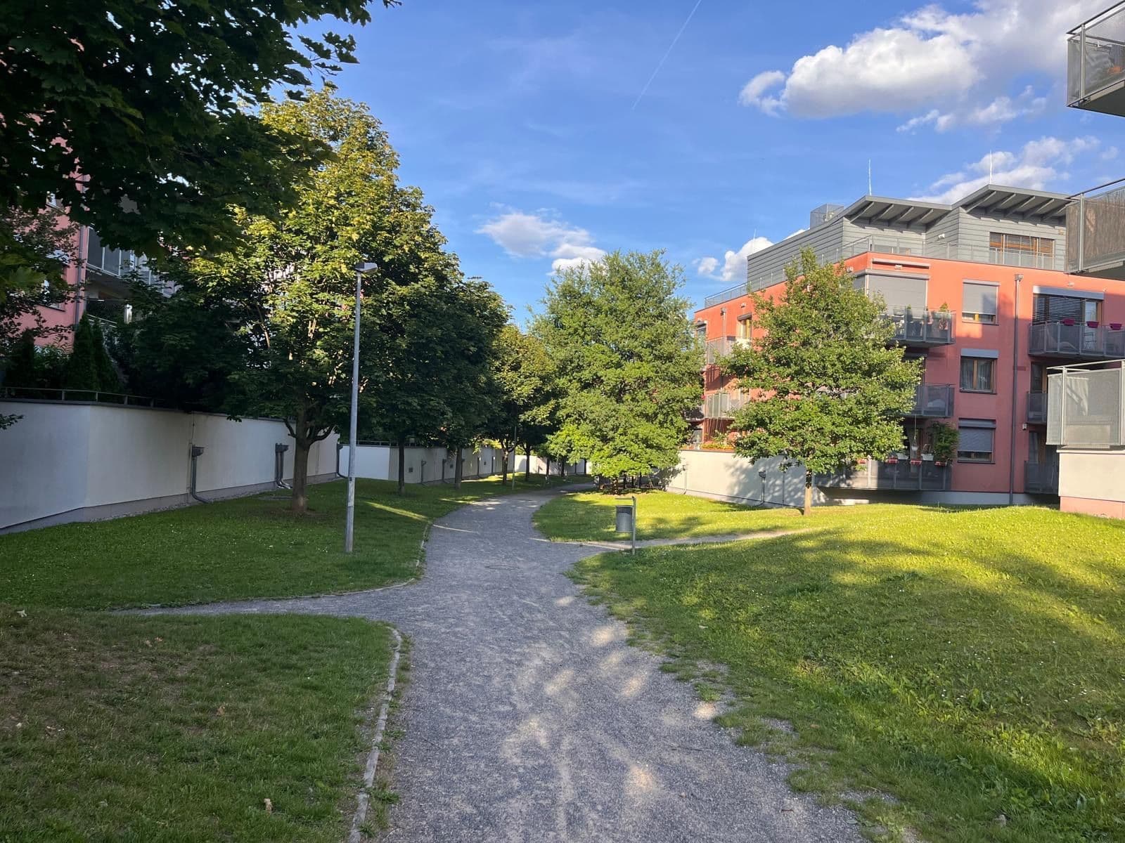 Prenájom bytu 2-izbový 58 m², Naardenská, Praha, Praha Prenájom bytu 2-izbový 58 m², Naardenská, Praha, Praha