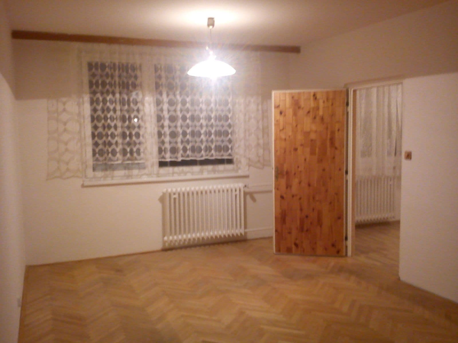 Prenájom bytu 2-izbový 60 m², Sadová, Adamov, Jihomoravský kraj Prenájom bytu 2-izbový 60 m², Sadová, Adamov, Jihomoravský kraj