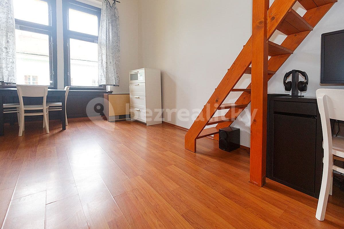 Prenájom bytu Garsoniéra 24 m², Pernerova, Praha, Praha Prenájom bytu Garsoniéra 24 m², Pernerova, Praha, Praha