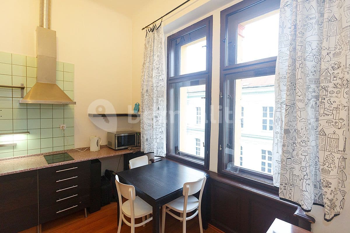 Prenájom bytu Garsoniéra 24 m², Pernerova, Praha, Praha Prenájom bytu Garsoniéra 24 m², Pernerova, Praha, Praha