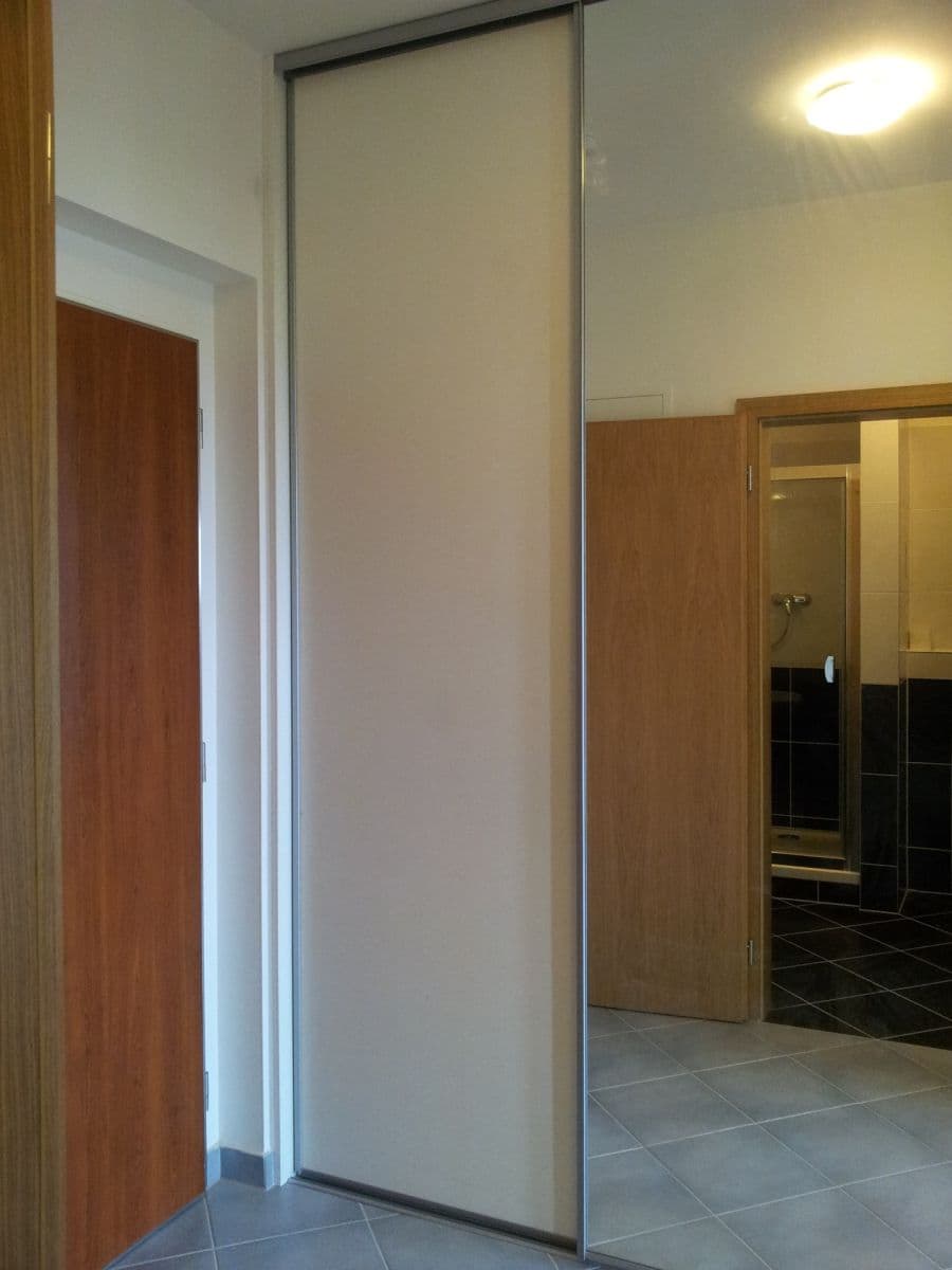 Prenájom bytu 1-izbový 40 m², Miroslava Hajna, Praha, Praha Prenájom bytu 1-izbový 40 m², Miroslava Hajna, Praha, Praha