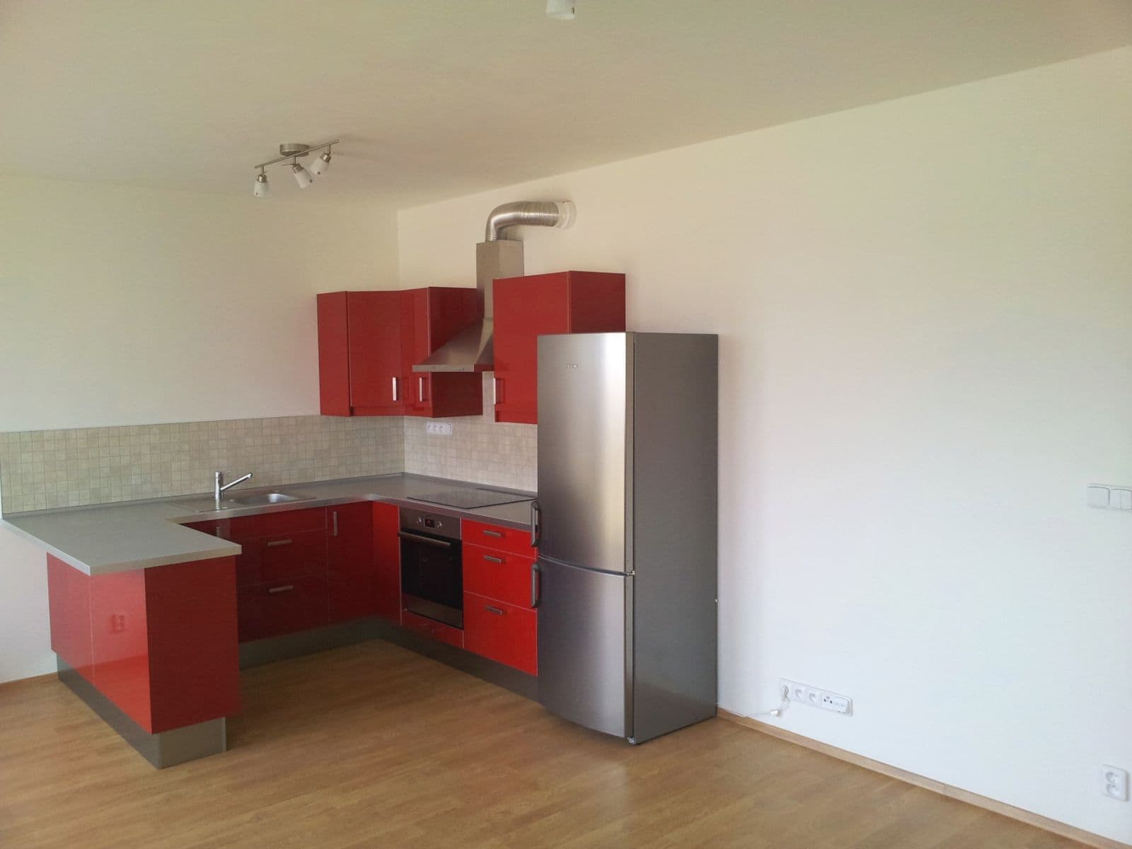 Prenájom bytu 1-izbový 40 m², Miroslava Hajna, Praha, Praha Prenájom bytu 1-izbový 40 m², Miroslava Hajna, Praha, Praha