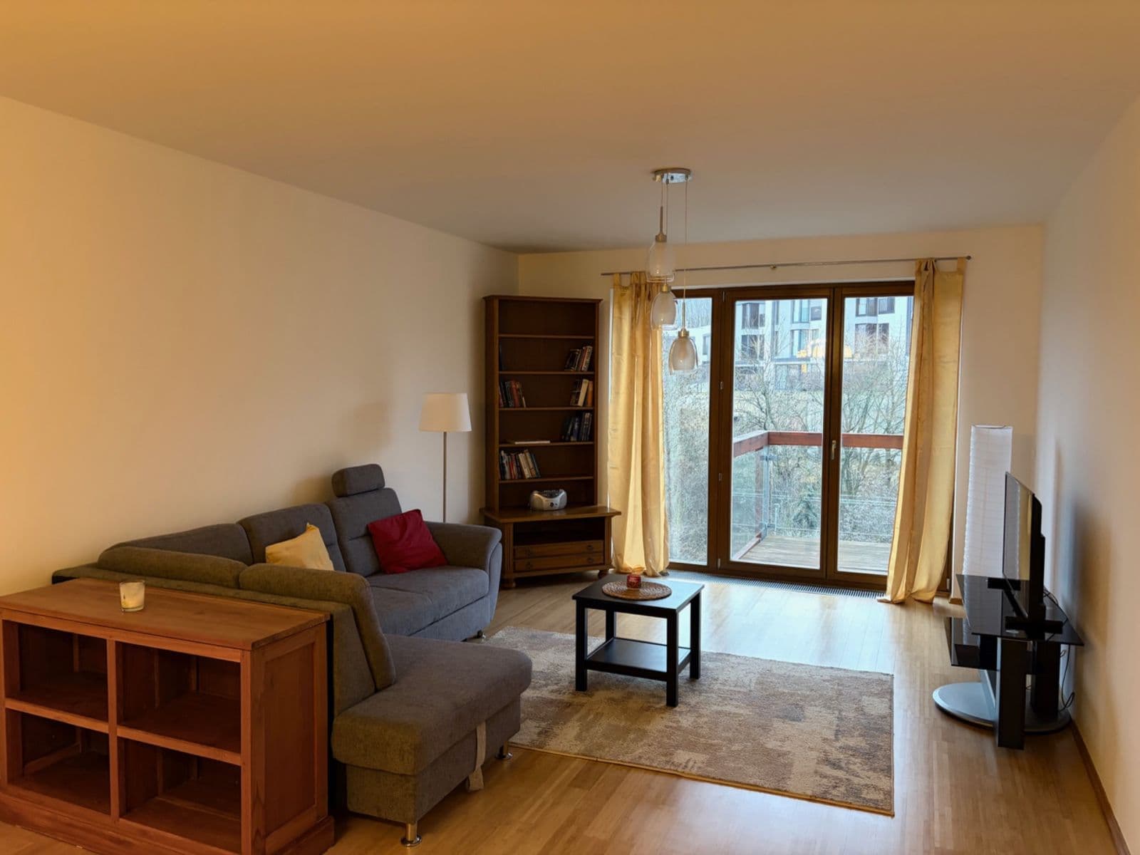 Prenájom bytu 2-izbový 76 m², Linhartova, Praha, Praha Prenájom bytu 2-izbový 76 m², Linhartova, Praha, Praha