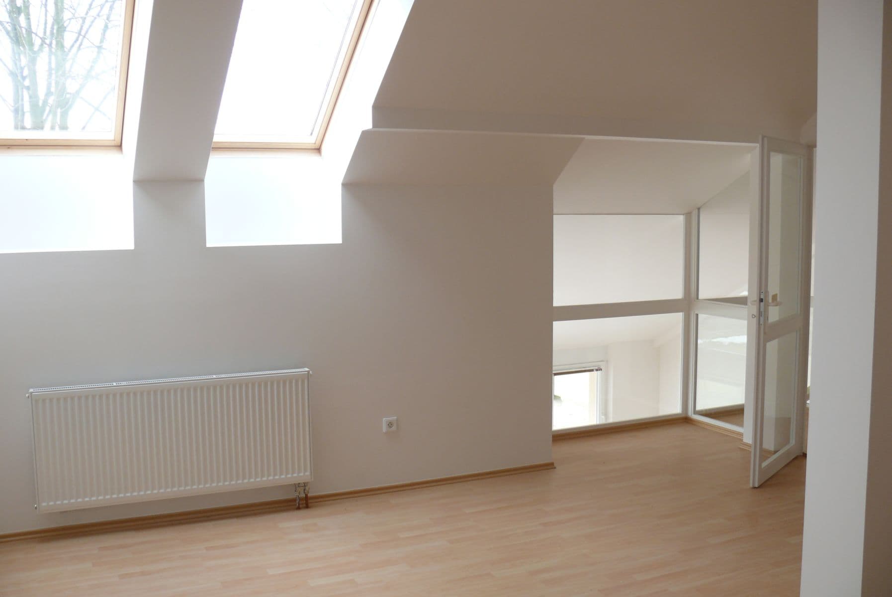 Prenájom bytu 2-izbový 80 m², Pražská třída, Hradec Králové, Královéhradecký kraj Prenájom bytu 2-izbový 80 m², Pražská třída, Hradec Králové, Královéhradecký kraj