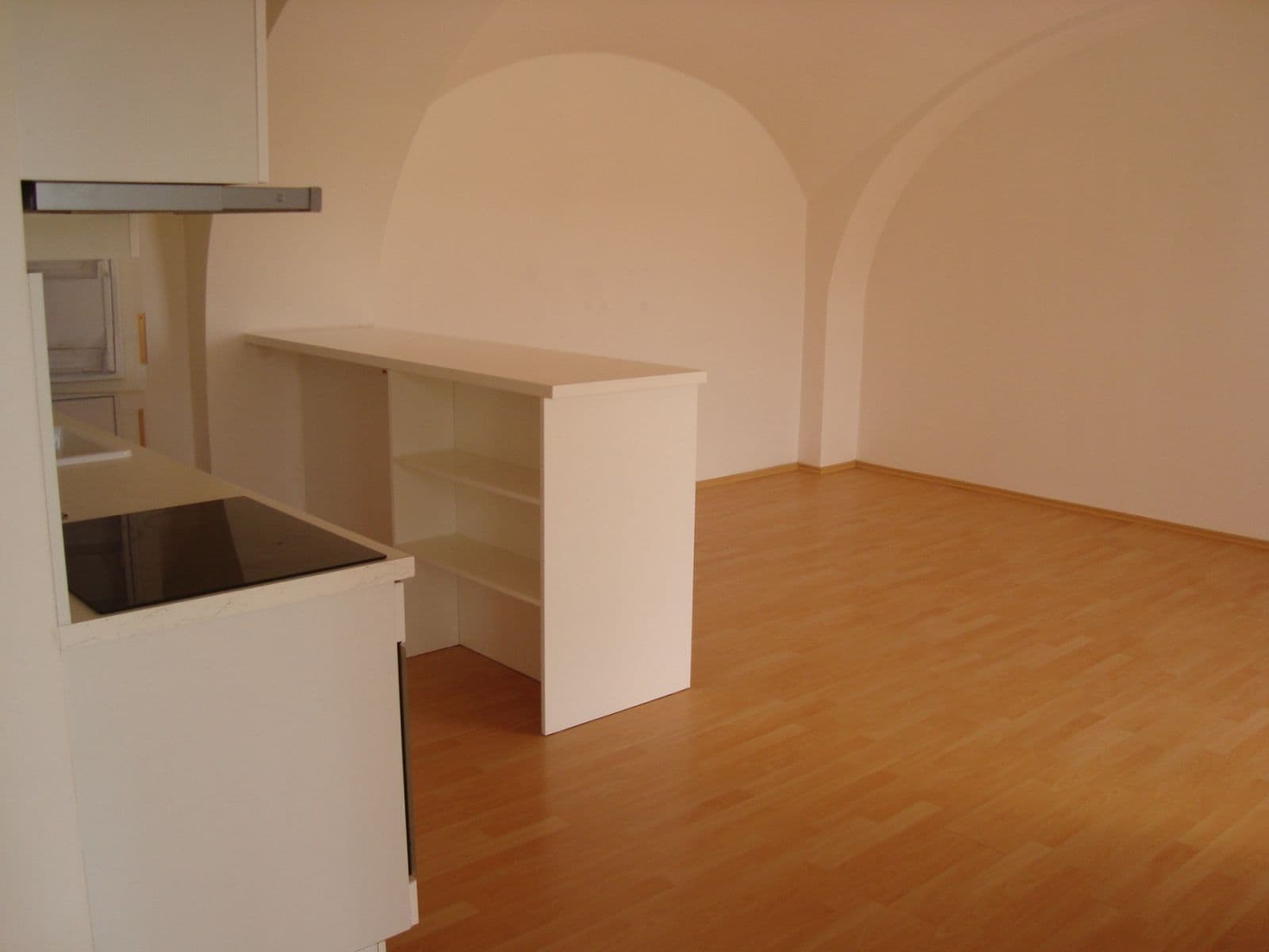 Prenájom bytu 2-izbový 80 m², Pražská třída, Hradec Králové, Královéhradecký kraj Prenájom bytu 2-izbový 80 m², Pražská třída, Hradec Králové, Královéhradecký kraj