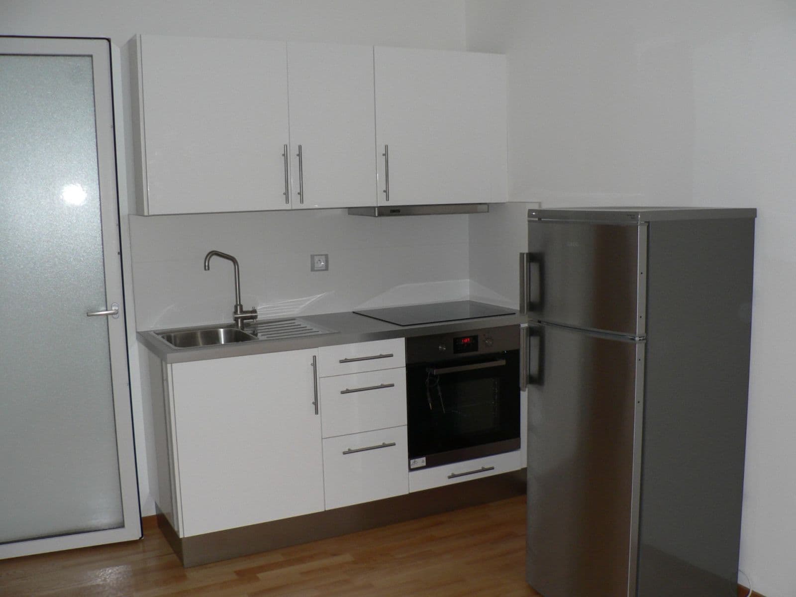 Prenájom bytu 2-izbový 38 m², Neklanova, Praha, Praha Prenájom bytu 2-izbový 38 m², Neklanova, Praha, Praha
