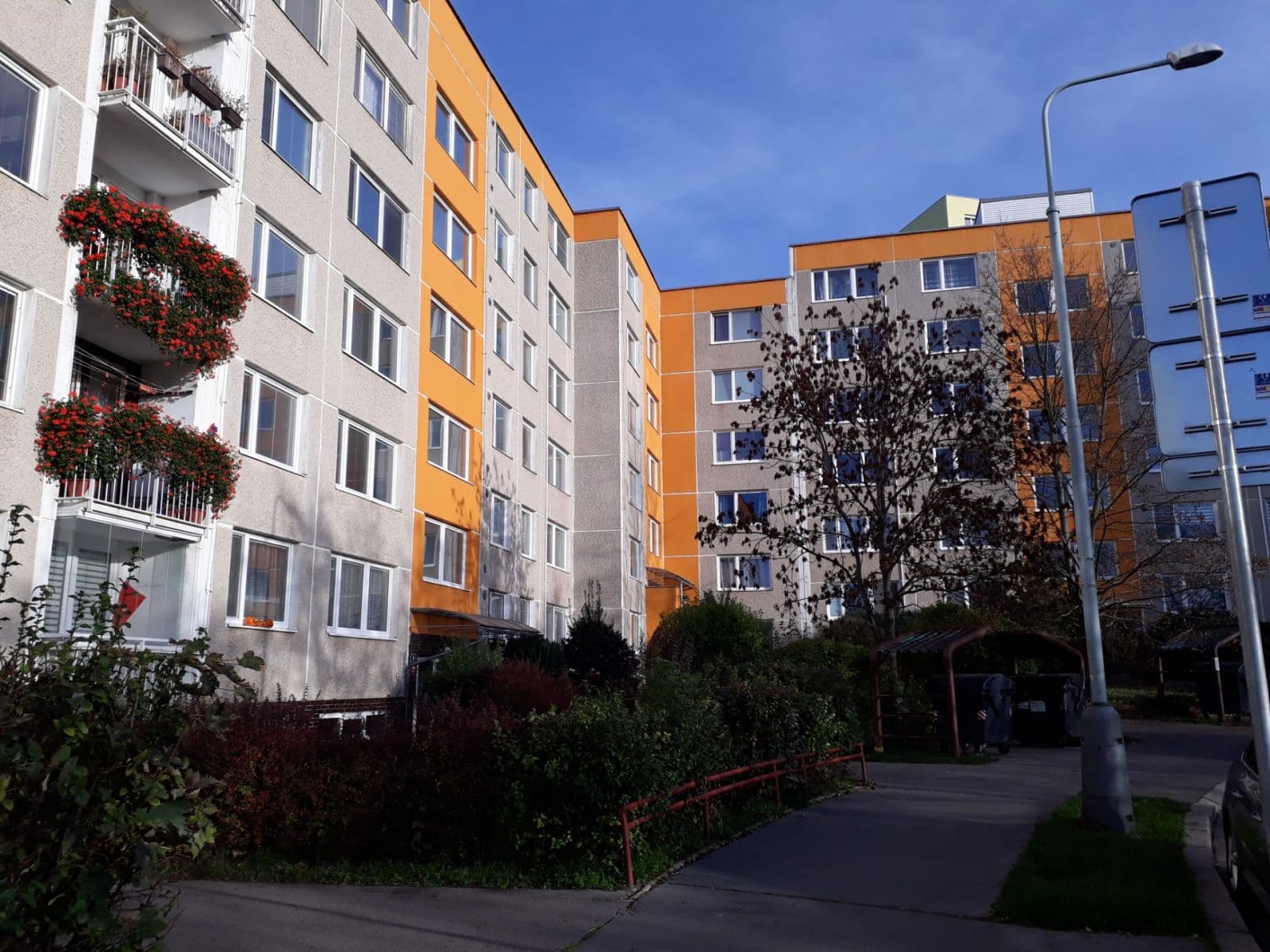 Prenájom bytu 1-izbový 30 m², Krškova, Praha, Praha Prenájom bytu 1-izbový 30 m², Krškova, Praha, Praha
