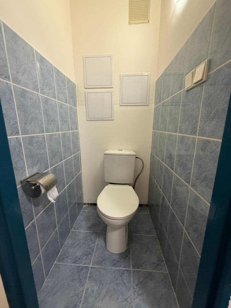 Prenájom bytu 3-izbový 80 m², Sulanského, Praha, Praha Prenájom bytu 3-izbový 80 m², Sulanského, Praha, Praha