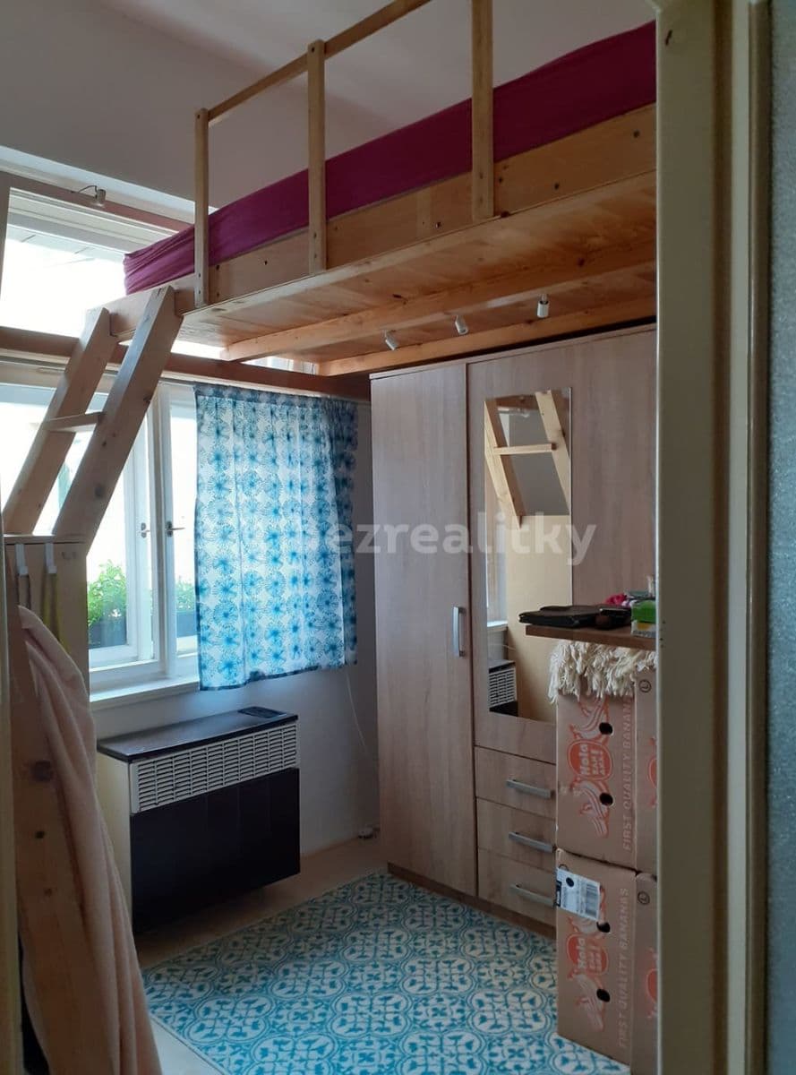 Prenájom bytu 2-izbový 38 m², Sámova, Praha, Praha Prenájom bytu 2-izbový 38 m², Sámova, Praha, Praha