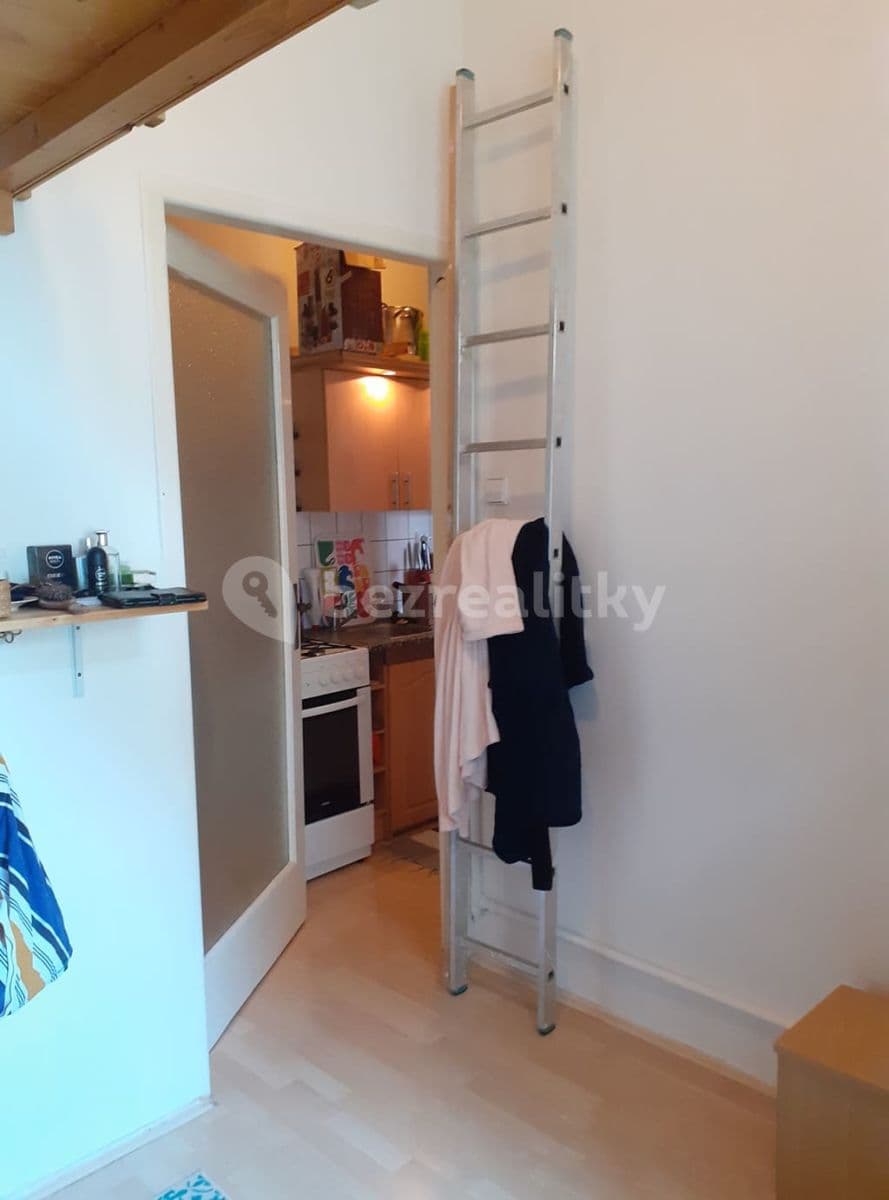 Prenájom bytu 2-izbový 38 m², Sámova, Praha, Praha Prenájom bytu 2-izbový 38 m², Sámova, Praha, Praha