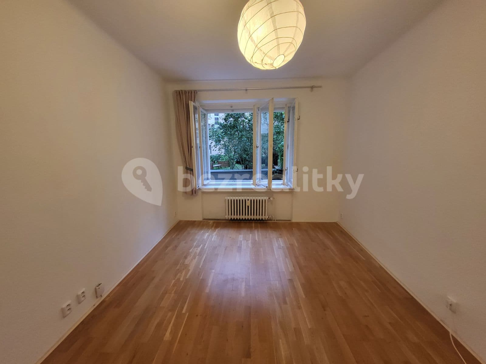Prenájom bytu Garsoniéra 23 m², U smaltovny, Praha, Praha Prenájom bytu Garsoniéra 23 m², U smaltovny, Praha, Praha